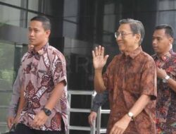 Perkuat Bukti, KPK Bakal Tersangkakan Wapres Boediono Pada Kasus Bank Century