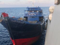 Guskamla Koarmada 1 Tangkap Kapal Ilegal Bermuatan 3 Ton Ikan Campuran