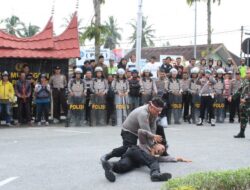 Siap Amankan Pemilu, Apel Gelar Pasukan Operasi Mantap Brata Singgalang 2018 Dimulai