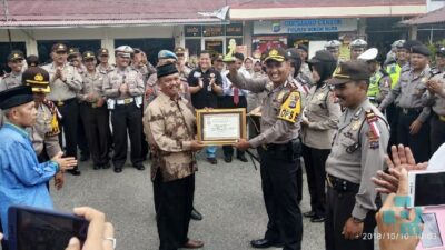 Konflik Sengketa Lahan Saniangbaka Berakhir, YKPAN Beri Penghargaan Kepada Polres Solok Kota