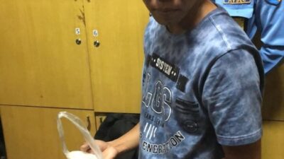 Simpan Sabu di Sela Paha, Pengedar Eceran Diamankan Bea Cukai