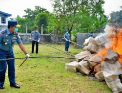 Lantamal IV Musnahkan 1,9 Juta Batang Rokok Ilegal Senilai Rp1,121 Miliar