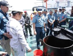 Lantamal IV Tangkap Kapal Tanker Bermuatan 1.497,8 Ton Solar Berbendera Malaysia