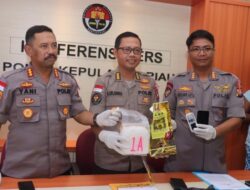 2 Pengedar Narkoba Diringkus, Polisi Temukan 1 Kg Sabu di Kantong Plastik