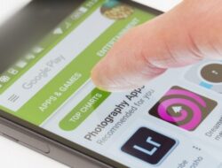Kini Aplikasi Bawaan Android Bisa Update Otomatis Tanpa Login ke Akun Google