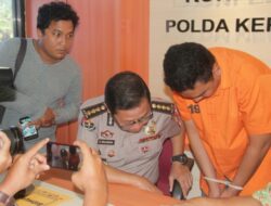 Jual 65 PSK Via WeChat, AA Mucikari Prostitusi Online Ditangkap
