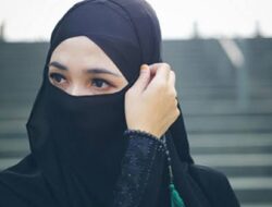 Pertahankan Cadar, Dosen di IAIN Bukittinggi Dipecat dari Kampus