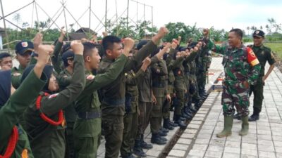 Puluhan Resimen Mahasiswa Jember Digembleng Satgas TMMD