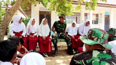 Hadapi Ujian Try Out, Satgas TMMD Motivasi Giat Belajar ke Siswa SDN 001 Sembulang Batam