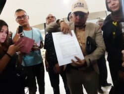 KAMAKH Laporkan 6 Lembaga Survei yang Menangkan Jokowi