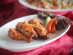EKSPANSIF BUKA 11 OUTLET DALAM KURUN WAKTU KURANG DARI TIGA BULAN, ALMAZ FRIED CHICKEN SIAP MERAMBAH KE LUAR JABODETABEK