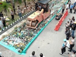 Memasuki Ramadan, 9.084 Botol Miras di Kepri Dimusnahkan