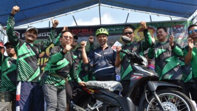 Ultah Komunitas Fun Bike ke-5, Danrem 082/CPYJ Berikan Hadiah 1 Unit Motor dan 9 Sepeda