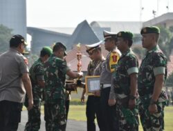 Pangdam Brawijaya Beri Penghargaan Kepada Personel TNI-Polri