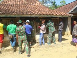 Tidak Layak Huni, Satgas TMMD Kodim Sampang Bantu Renovasi Rumah Warga