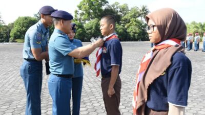 Puluhan Pelajar Ikuti Bintal Juang Remaja Bahari di Mako Lantamal IV