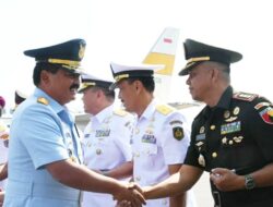 Peringati HUT TNI ke 74, Panglima TNI Ziarah ke Makam Bung Karno dan Gus Dur