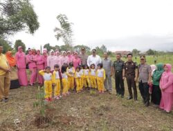 Peduli Lingkungan, Satlantas Polres Solok Kota Tanam 1.000 Pohon di Laing