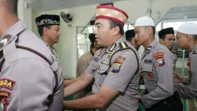 Gelar Jumat Keliling, Kabid Humas Polda Kepri Ajak Masyarakat Bijak Gunakan Medsos