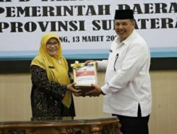 Wako Solok Serahkan LKPD 2019 ke BPK Sumbar