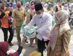 2.500 Masker Dibagikan, Reinier: Warga Solok Wajib Pakai