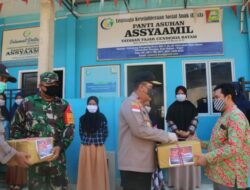 Polda Kepri dan Polresta Barelang Bagikan 10.117 Paket Sembako