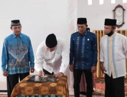 Zul Elfian Resmikan Masjid Nurul Falah Perumahan Griya Ampang Kualo