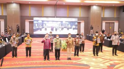 Wawako Solok Ikuti Rakor dengan Mendagri Persiapan Pilkada Serentak
