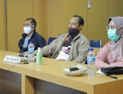 Wawako Renier Ikuti Rakor Penanganan Erupsi Pelayanan Pasien Covid 19 di Sumbar