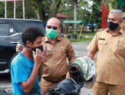 Sosialisasi Prokes, Pemko Solok Bagikan 3.900 Masker dan 9.500 Brosur ke Warga