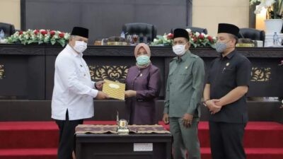 Zul Elfian Kembali Hadiri Rapat Paripurna Agenda Ranperda dengan DPRD Solok