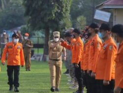Wawako Ramadhani Bagikan Masker dan Gelar Susur Sungai di Momen Bulan Bhakti