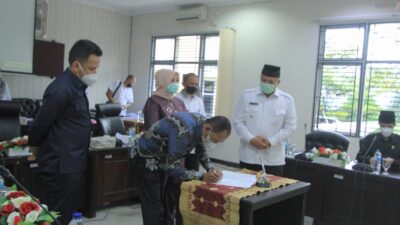 Pemko-DPRD Solok Tandatangani Nota Kesepakatan KUA-PPAS 2022