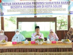 Kunjungi Kota Solok, Istri Gubernur Sumbar Beri Pembinaan Bagi IKM