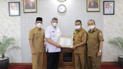 Solok Raih Anugerah Parahita Ekapraya Kategori Madya