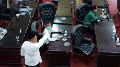 Tak Hadir Paripurna, Bupati Solok Dinilai Tak Hormati Legislatif