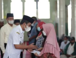 Baznas Kota Solok Salurkan Bantuan ke 247 Mustahik, Masing-masing Dapat Rp500 ribu