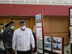 Zul Elfian Buka Pameran Karya Sayembara Penataan Kembali Pasar Raya Solok