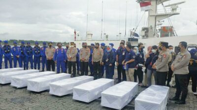 Satgas MKI Pulangkan 8 Jenazah WNI Korban Kapal Karam di Johor Malaysia