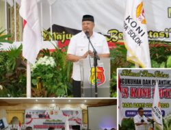 Rudi Horizon Dilantik Sebagai Ketua KONI Kota Solok, Ini Pesan Zul Elfian