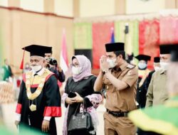 Wawako Solok Hadiri Wisuda UMMY ke 57