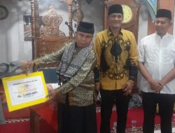 Rusdi Saleh Kunjungi Masjid Dinul Hag Koto Panjang