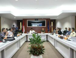 Pengusaha Kapal Tongkang Mengeluhkan Kebijakan Laik Laut