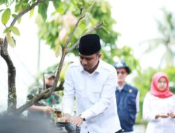 Ramadhani Imbau Warga Tanam Cabai di Pekarang Rumah