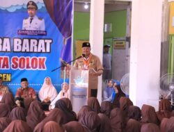 Wako Solok Hadiri Aksi Germas di Pondok Pesantren
