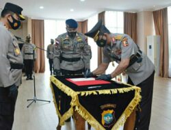 Wakapolda Kepri Serahkan Jabatannya ke Kapolda
