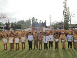 Apel Perdana 2023, Pemko Solok Serahkan Berbagai Penghargaan