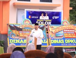 Wako Solok Resmikan Aula Umar Ismail Riva’i