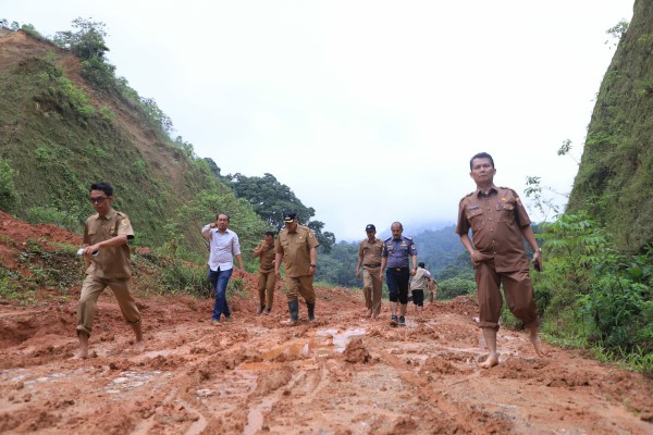 Jalan Lingkar Utara Laing