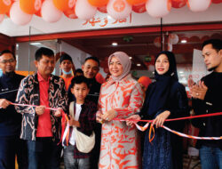 Meriahnya Grand Opening Almaz Fried Chicken Ke-29 Sekaligus Outlet Pertama di Batam: Sajikan Ayam Goreng Saudi No.1 di Indonesia